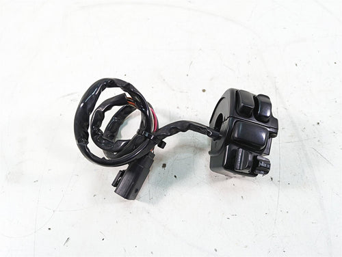 2008 Harley FLHTCU Electra Glide Right Hand Cruise Control Switch 71684-06A | Mototech271