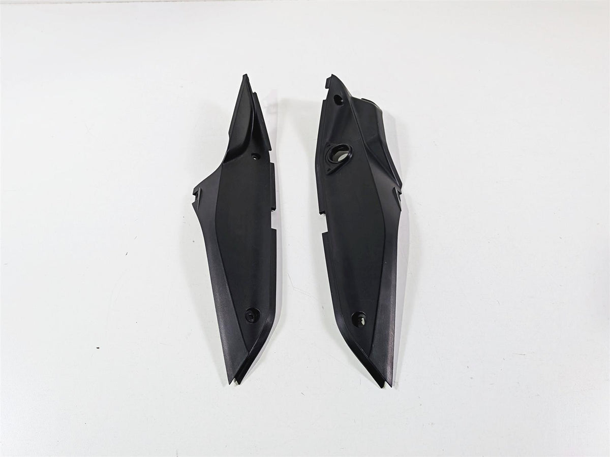 2016 Ducati Hypermotard 939 SP Tail Side Cover Fairing Set 48211722A 48211742A-Mototech271