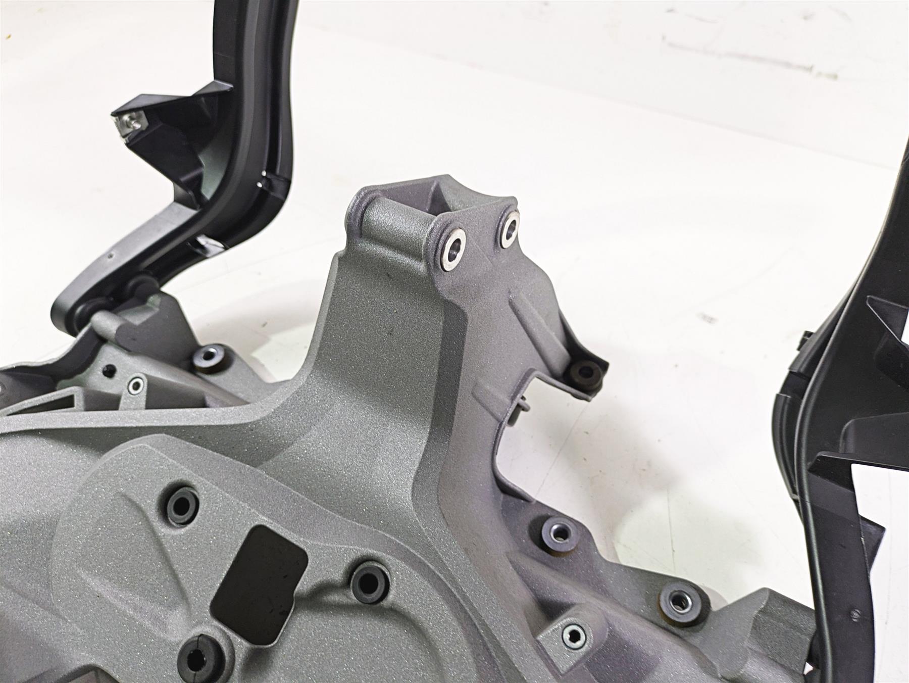 2016 BMW R1200RS K54 Front Stay Holder Carrier Mount 46638546875 {{ shop.shopifyCountryName }} - Mototech271