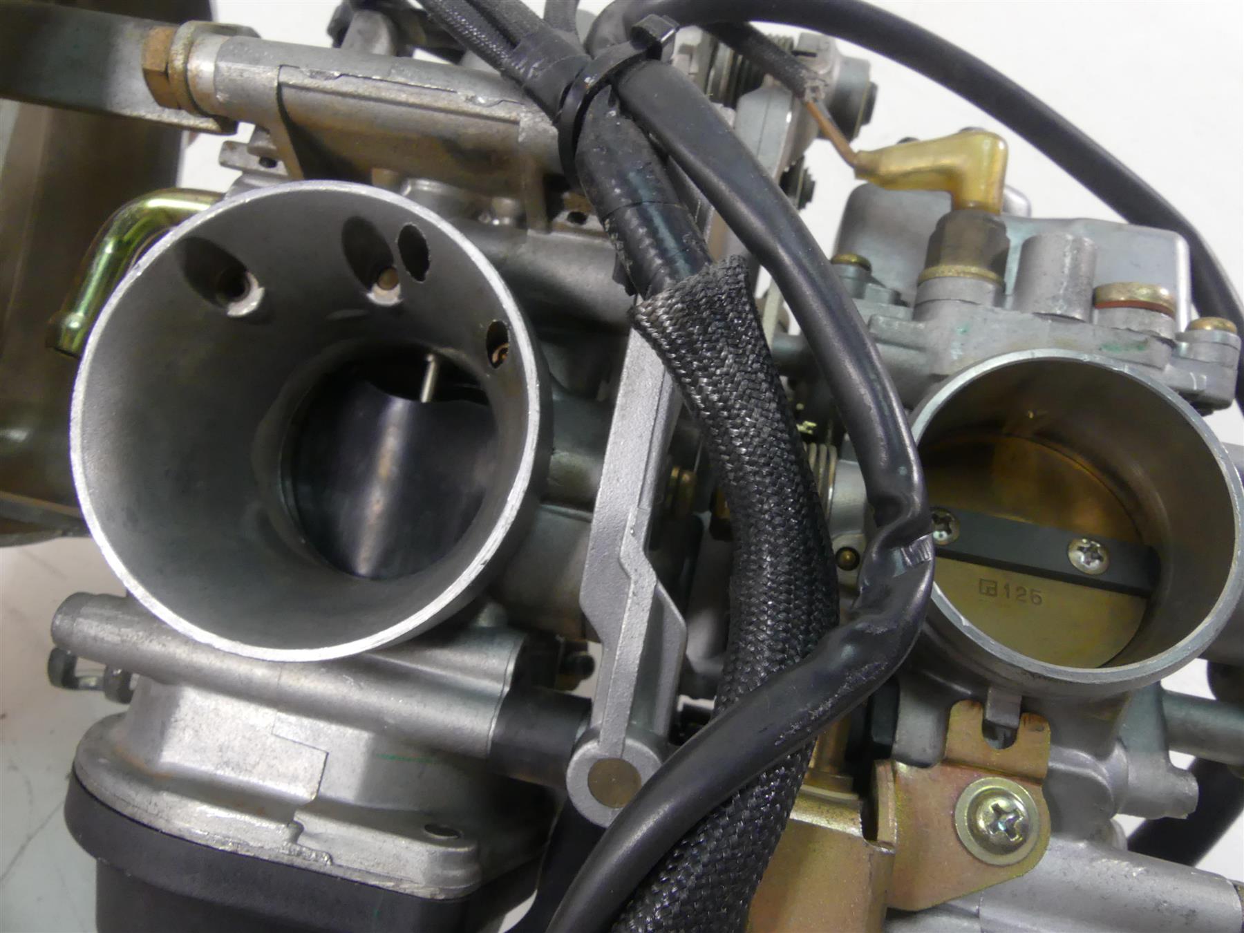 2002 Yamaha XVS1100 V-Star Carburetor Carburator Carb 5EL-14900-21-00 {{ shop.shopifyCountryName }} - Mototech271