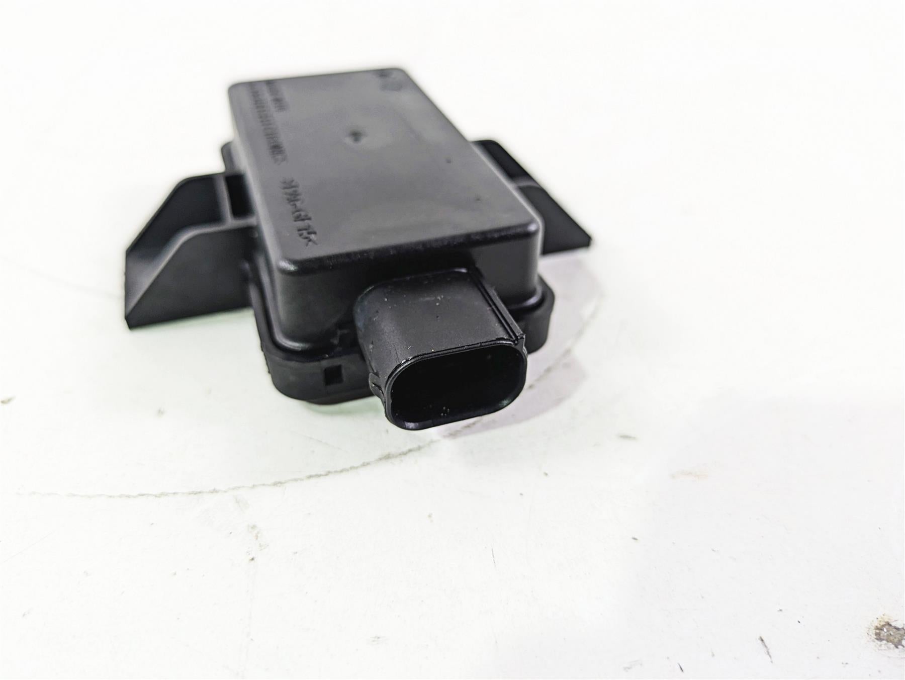 2015 BMW R1200GS Adv K51 Rdc Sensor & Rear Tire Pressure Sensor 65758546222 {{ shop.shopifyCountryName }} - Mototech271