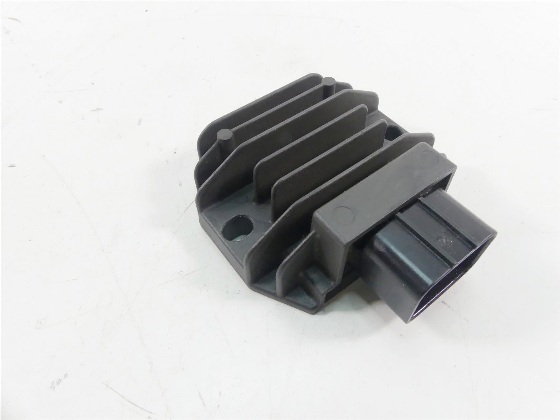2015 KTM 1290 Adventure Rectifier Voltage Regulator 60311034000 FH022AA {{ shop.shopifyCountryName }} - Mototech271