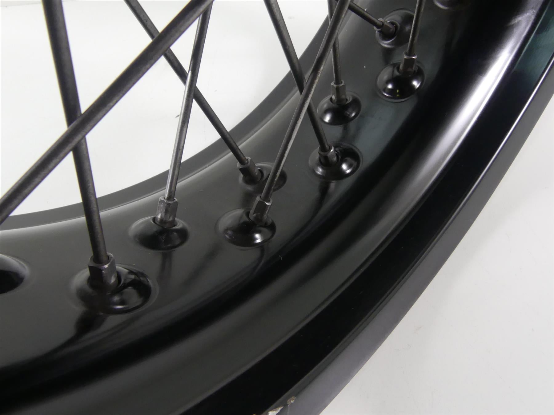 2016 BMW R nineT R9T K21 Straight Rear 17x5.5 Wheel Rim - Read 36318546290 {{ shop.shopifyCountryName }} - Mototech271