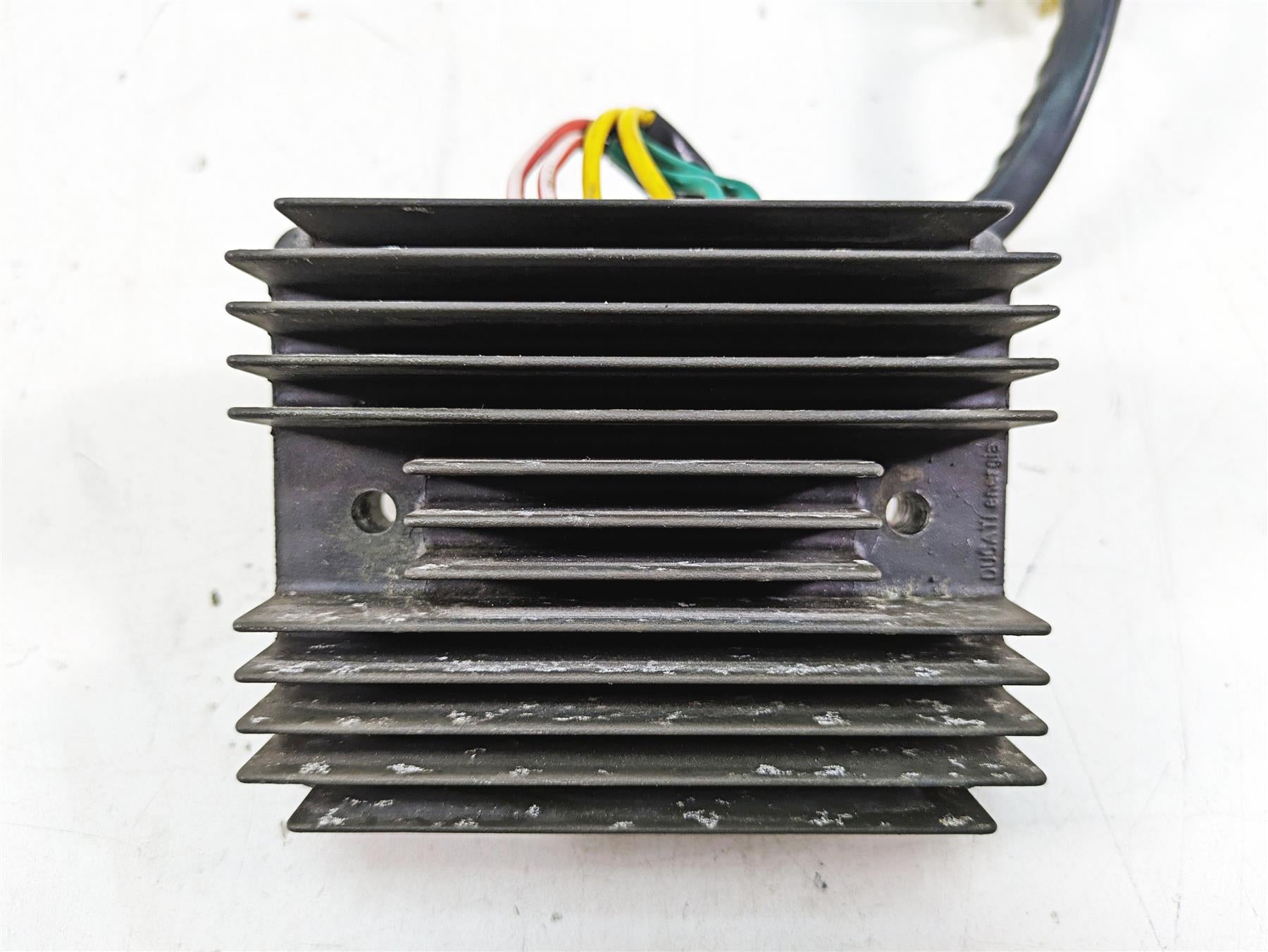 2013 Moto Guzzi V7 750 Stone Rectifier Voltage Regulator 883878 {{ shop.shopifyCountryName }} - Mototech271