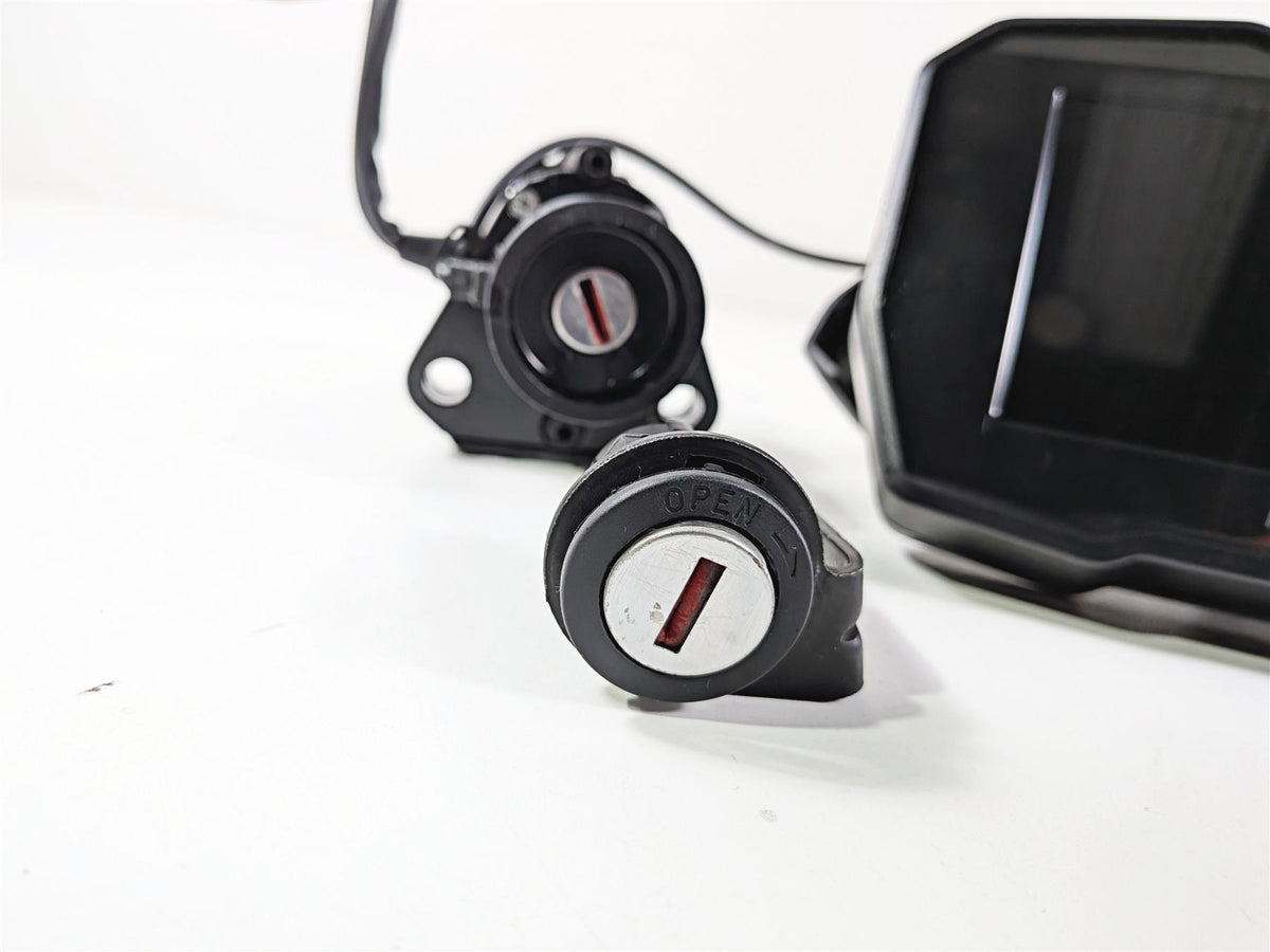 2023 Ducati Streetfighter V4 Speedometer Screen Ignition Switch Key 40612024A-Mototech271