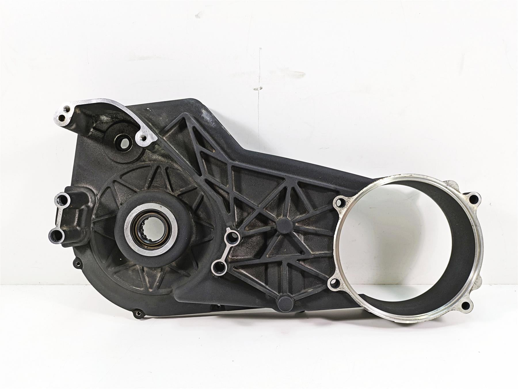 2006 Harley Softail FXSTSI Springer Inner Primary Drive Clutch Cover 60620-94B