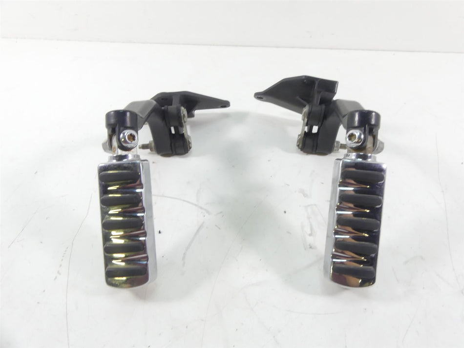 2013 Harley Davidson VRSCF Muscle Passenger Footpeg Foot Pegs 50822-09 50826-09 {{ shop.shopifyCountryName }} - Mototech271