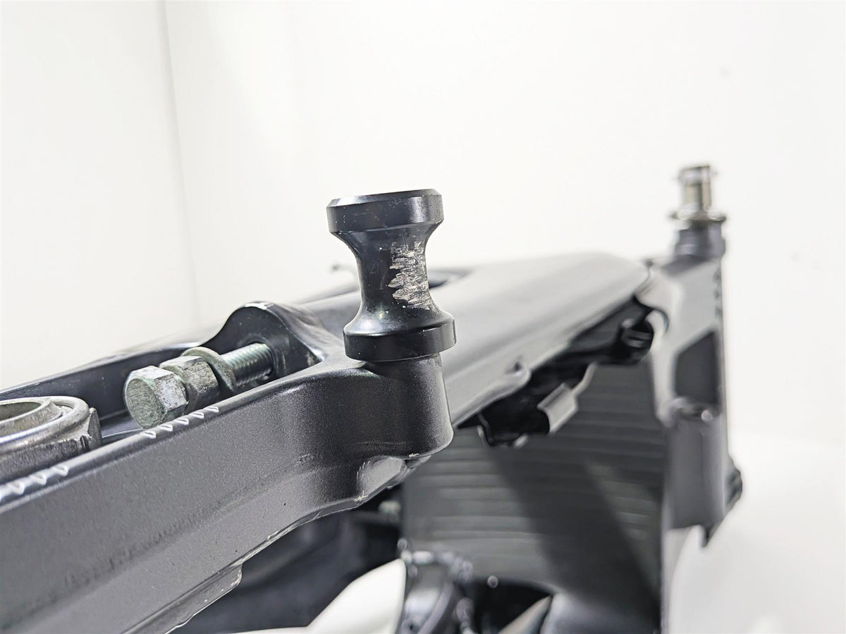 2023 Yamaha MT10 MTN1000 Rear Swingarm Swing Arm & Axle B5Y-22110-00-00 {{ shop.shopifyCountryName }} - Mototech271