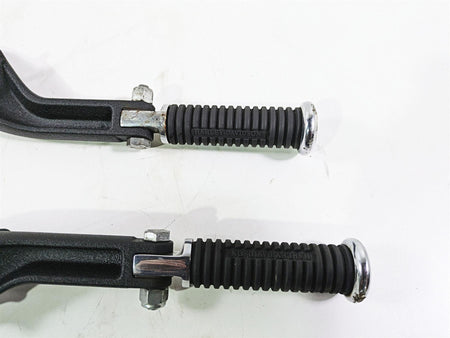 2017 Harley Dyna FXDB Street Bob Rear Passenger Footpeg & Mount Set 33032-99 {{ shop.shopifyCountryName }} - Mototech271