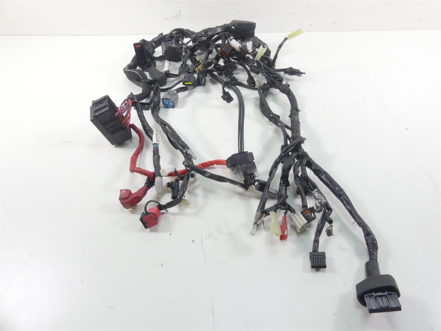2022 Yamaha MT09 FZ09 Main Wiring Harness Loom - For Parts B7N-82590-10-00 {{ shop.shopifyCountryName }} - Mototech271