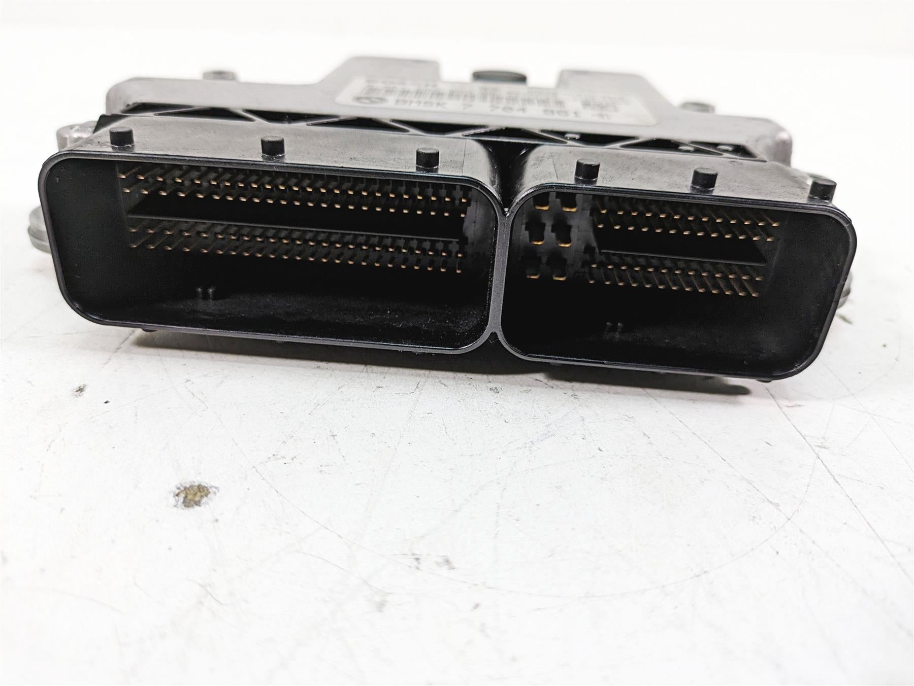 2007 BMW R1200RT K26 Cdi Ecm Ignition Switch Key Lock Set 7704861 51257700072 {{ shop.shopifyCountryName }} - Mototech271