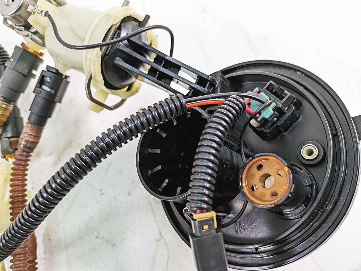 2009 Harley Touring FLHTCU Electra Glide Fuel Gas Petrol Pump - Tested 62908-08 {{ shop.shopifyCountryName }} - Mototech271