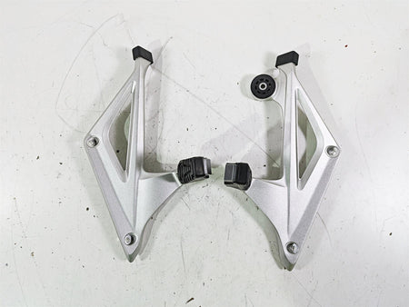 2014 BMW R1200 RT RTW K52 Passenger Footpeg Set 46718534789 46718534790 {{ shop.shopifyCountryName }} - Mototech271