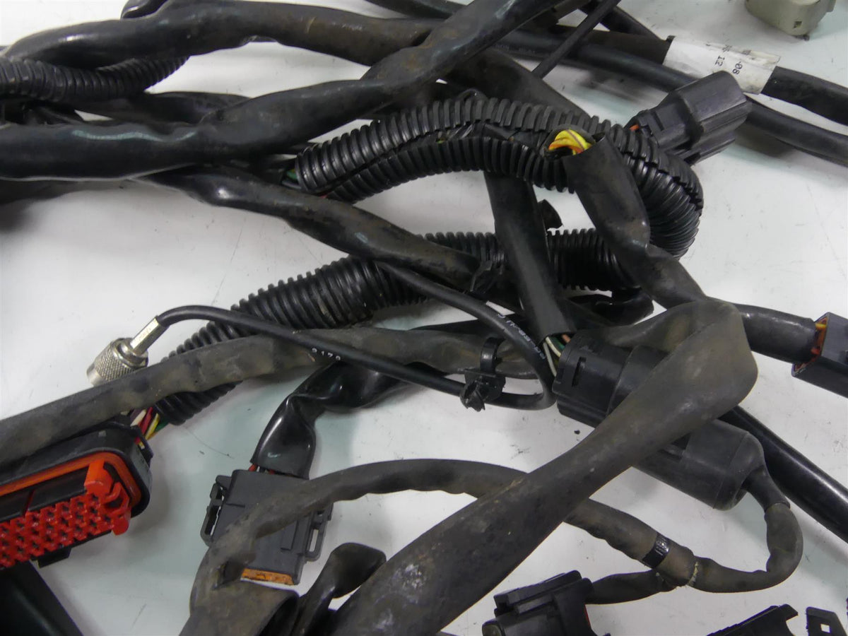 2013 Harley Touring FLHTK Electra Glide Main Wiring Harness Abs - Read 69200304 {{ shop.shopifyCountryName }} - Mototech271