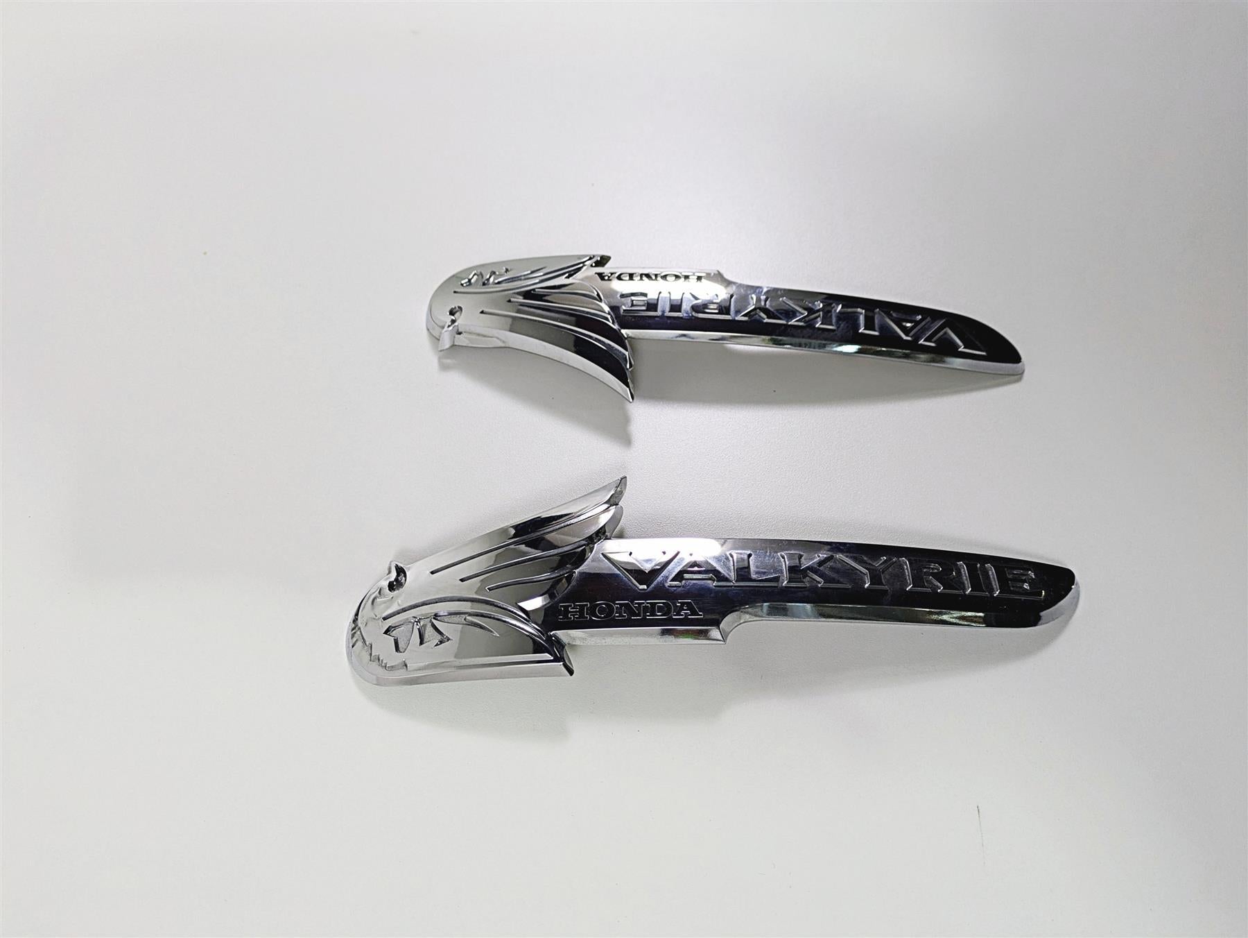 2002 Honda GL1500 CD Valkyrie Deluxe Left Right Tank Badge Emblem Set 1234567 {{ shop.shopifyCountryName }} - Mototech271