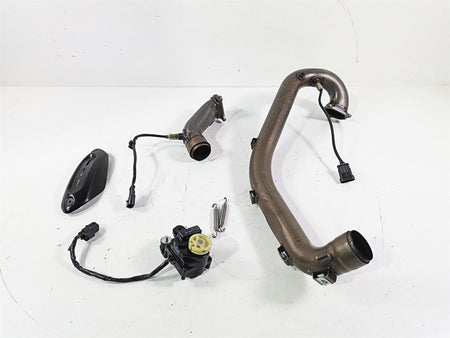 2018 Ducati Hypermotard 939 SP Exhaust Header & Servo Motor 57013292B 59340393A {{ shop.shopifyCountryName }} - Mototech271