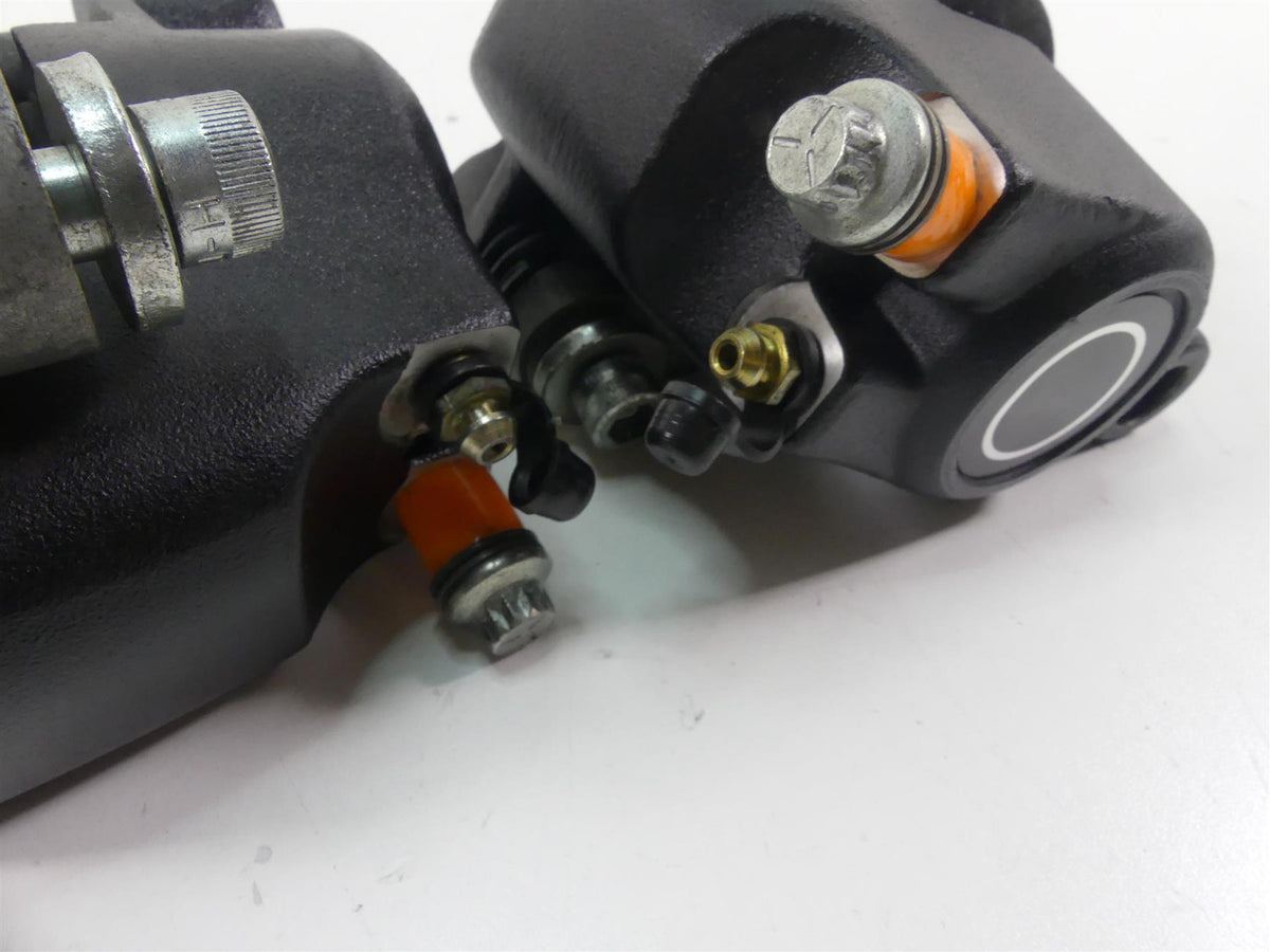 1999 Harley Touring FLHTCUI Electra Glide Front Brake Caliper Set 44023-83C {{ shop.shopifyCountryName }} - Mototech271