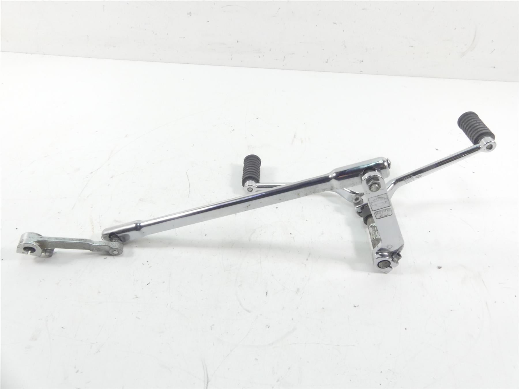 2012 Harley Touring FLHTK Electra Glide Shifter Shift Lever + Cover 33718-82B {{ shop.shopifyCountryName }} - Mototech271