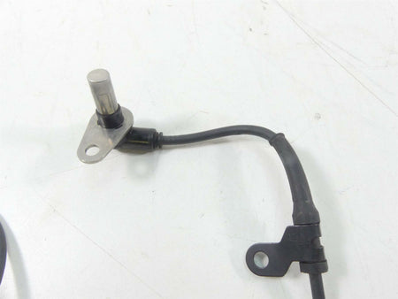 2020 Yamaha VMX17 1700 Front Abs Brake Wheel Speed Sensor 2S3-85980-00-00 {{ shop.shopifyCountryName }} - Mototech271