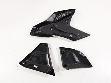 2019 BMW G310GS K02 Left Main Cover Fairing Emblem Set 46638560417 {{ shop.shopifyCountryName }} - Mototech271