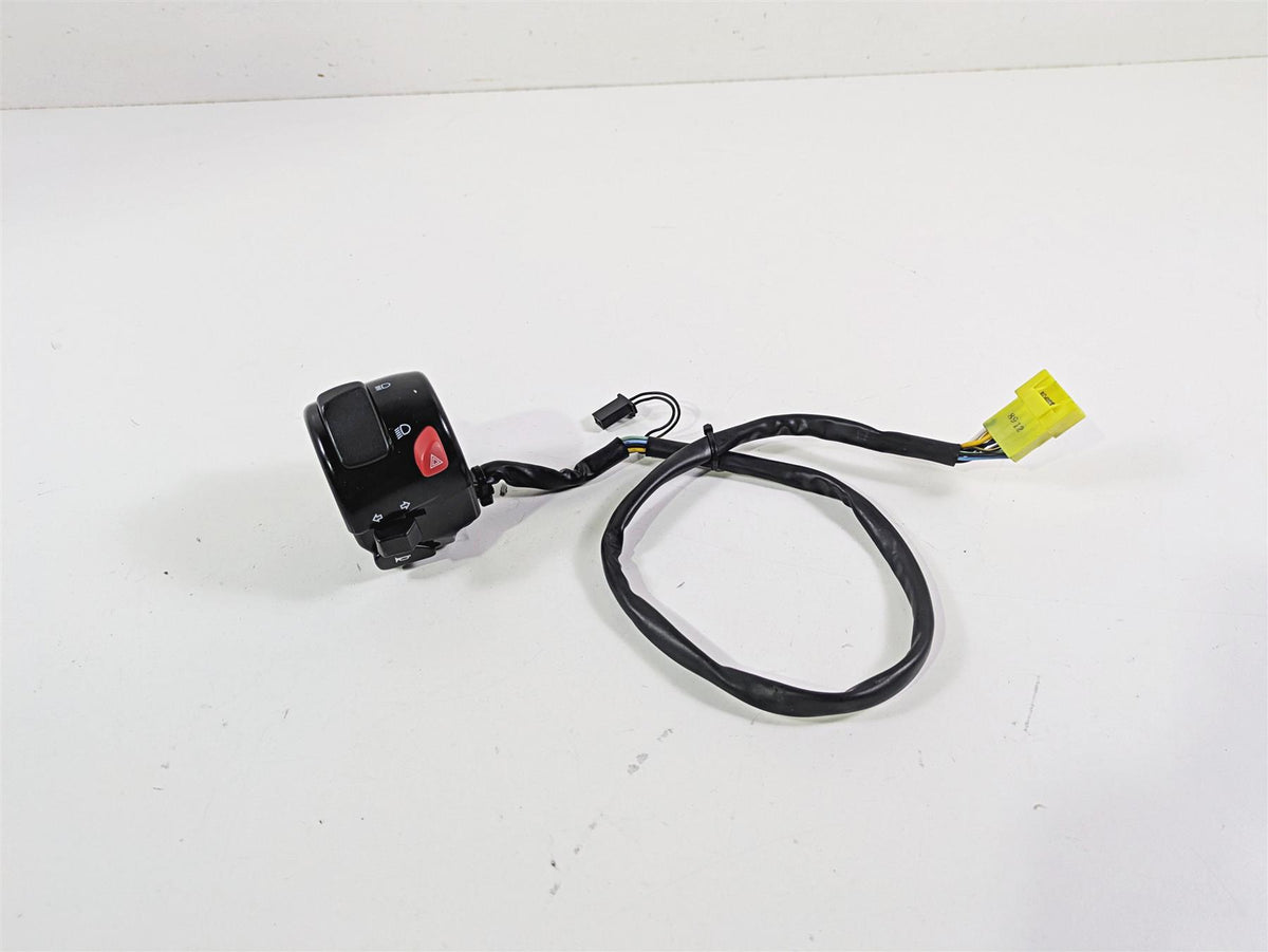 2019 Suzuki M109R VZR1800 Boulevard Left Hand Control Switch READ 37400-48GB0 {{ shop.shopifyCountryName }} - Mototech271