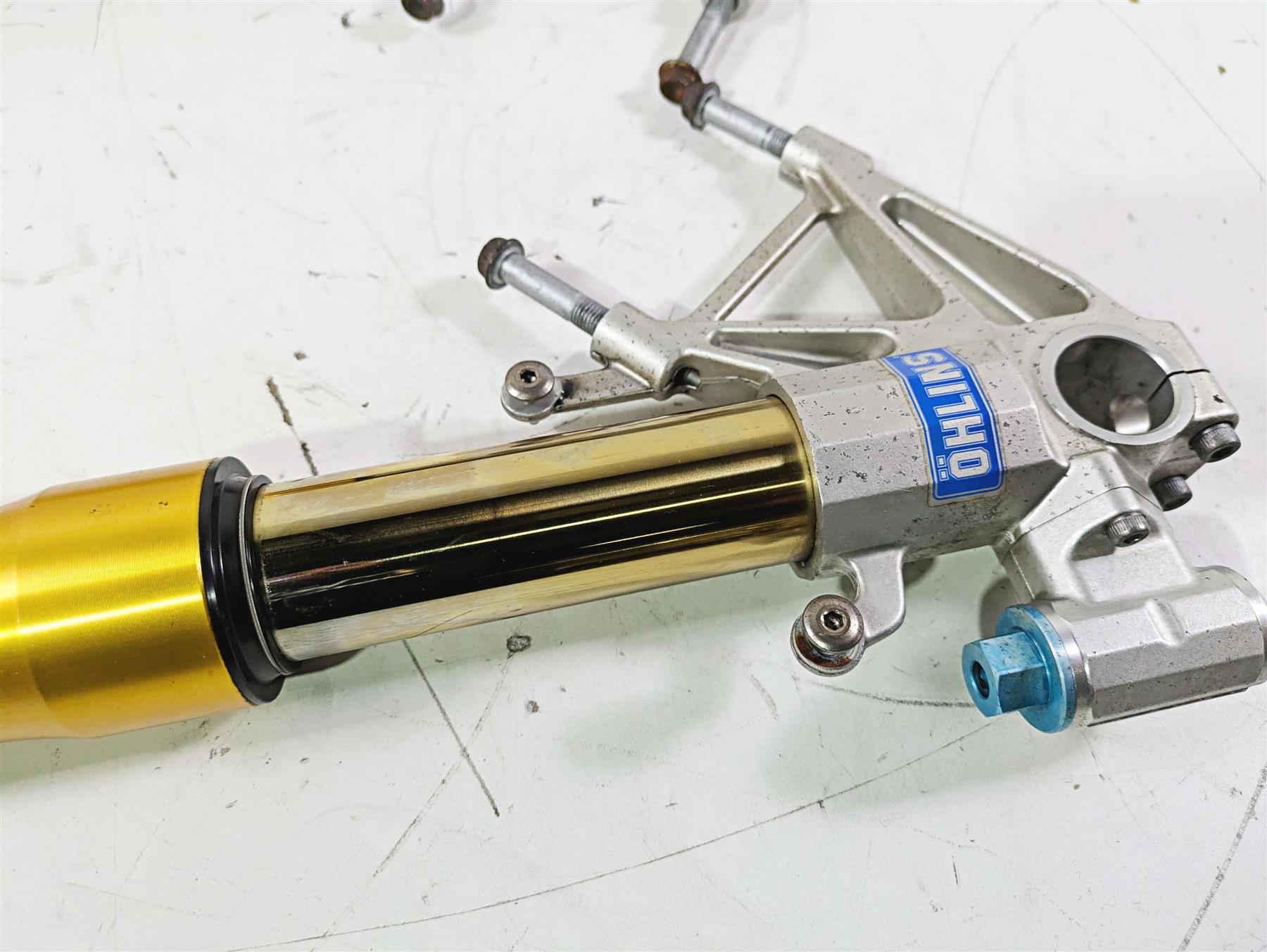 2008 Aprilia RSVR 1000 Factory Straight Ohlins Front Fork Leg Set AP8163062 {{ shop.shopifyCountryName }} - Mototech271