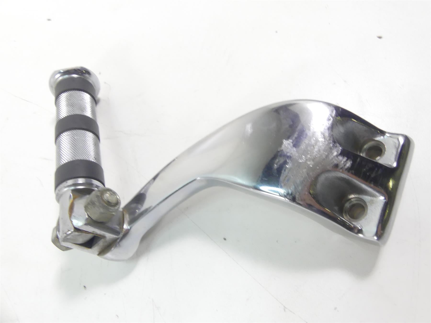 2000 Harley Dyna FXR4 CVO Super Glide Front Rear Footpeg Foot Peg Set 50639-81 {{ shop.shopifyCountryName }} - Mototech271