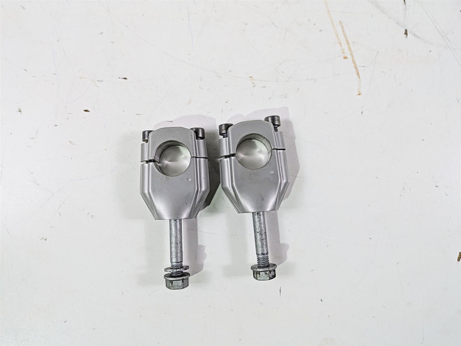 2017 BMW F800GS Adv K75 Handlebar Riser Holder Clamp Set 31427715491 {{ shop.shopifyCountryName }} - Mototech271