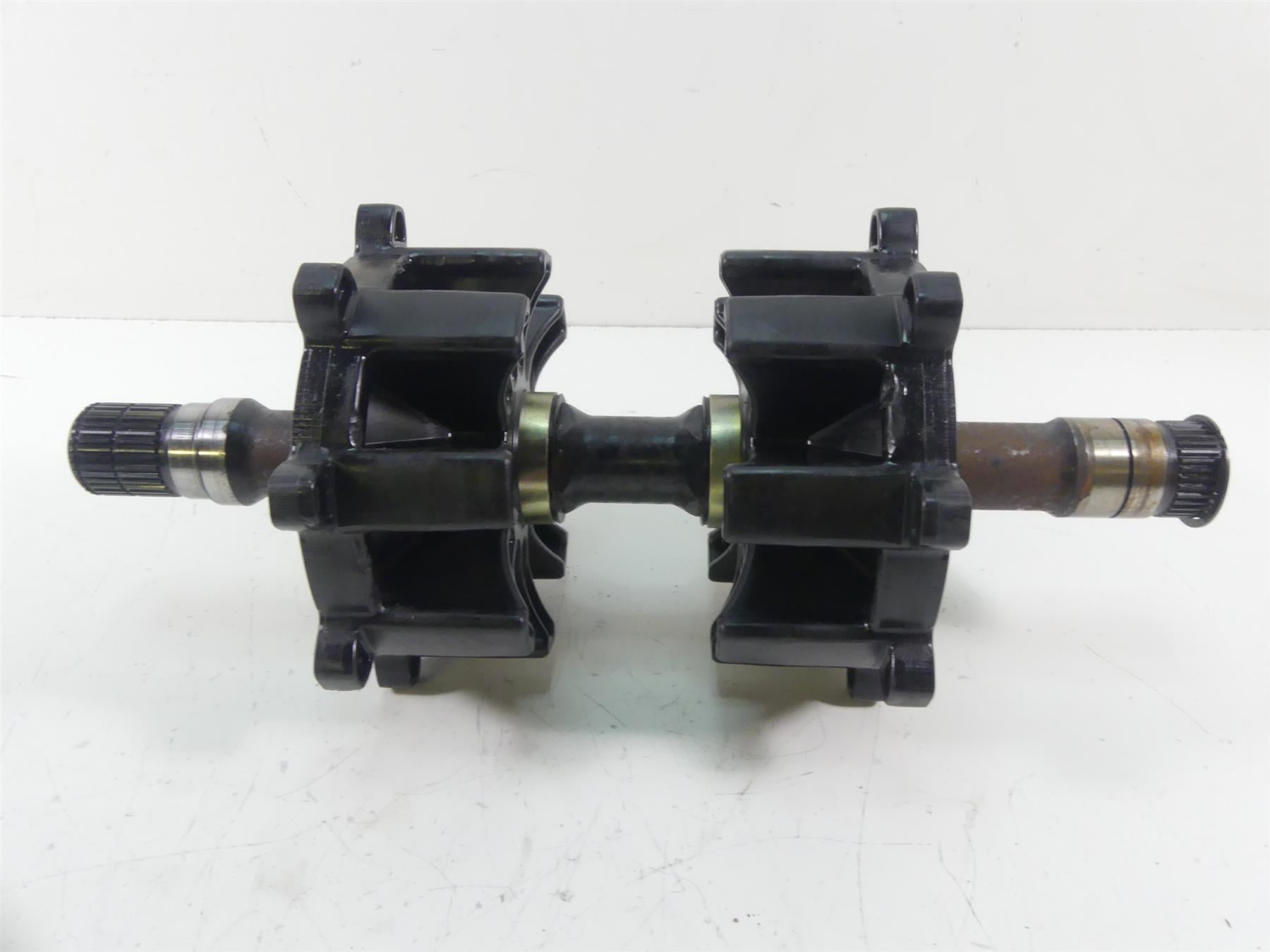 2017 Arctic Mountain Cat M8000 153 Main Track Drive Axle 2602-617