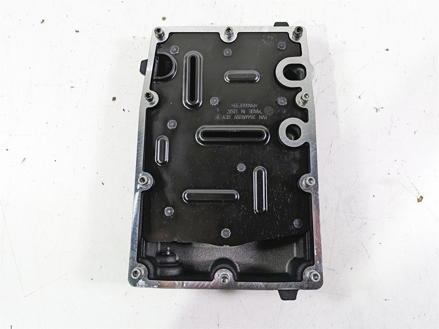 2021 Harley Softail FXBBS Street Bob Lower Transmission Oil Pan M8 24400208A {{ shop.shopifyCountryName }} - Mototech271