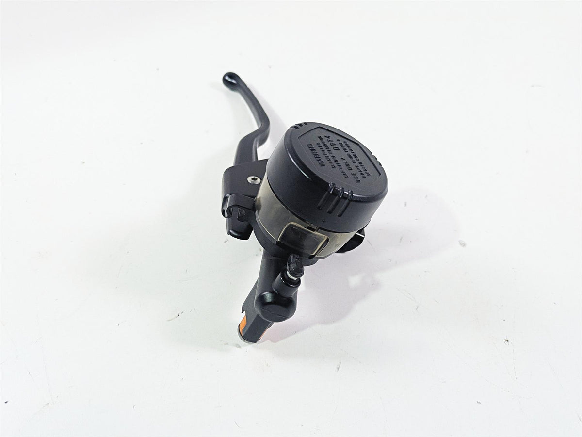 2010 BMW R1200GS K25 Front Brake Master Cylinder - Abs 32728526916 {{ shop.shopifyCountryName }} - Mototech271