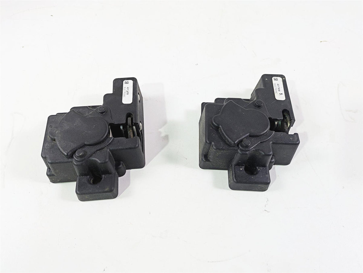 2018 Indian Springfield Dark Horse Saddlebag Lock Actuator Set 4017838 {{ shop.shopifyCountryName }} - Mototech271