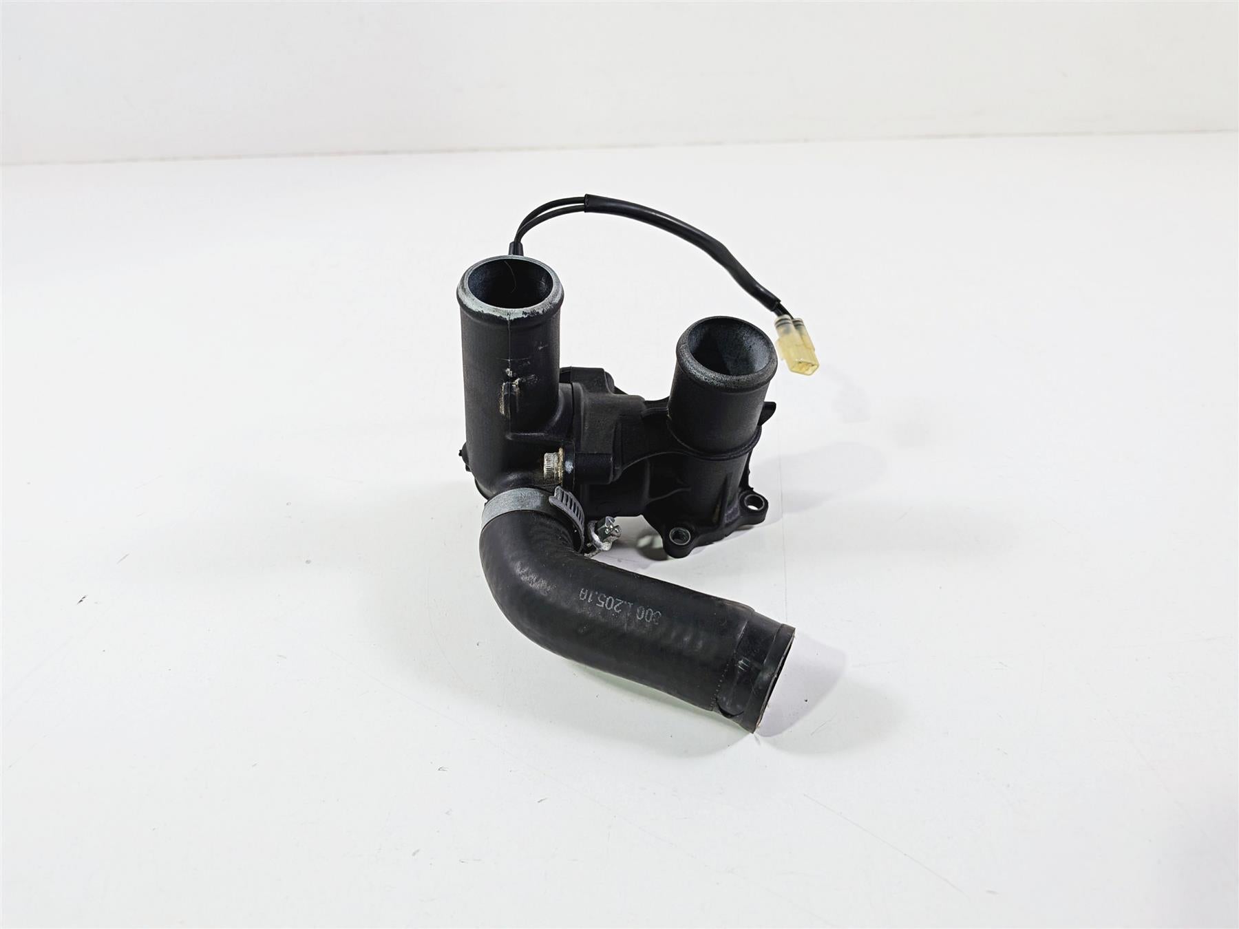 2017 Ducati Panigale 1299 Coolant Squirter Distributor Thermostat 55320122A-Mototech271