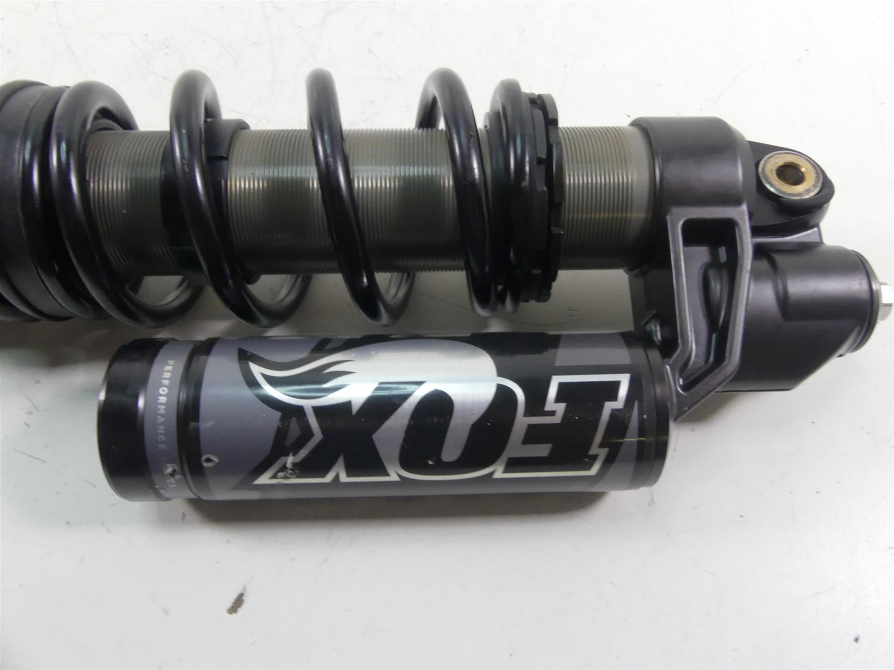 2017 Can Am Maverick X3 XDS Turbo R Left Front Fox Shock Damper - Read 706202095 {{ shop.shopifyCountryName }} - Mototech271