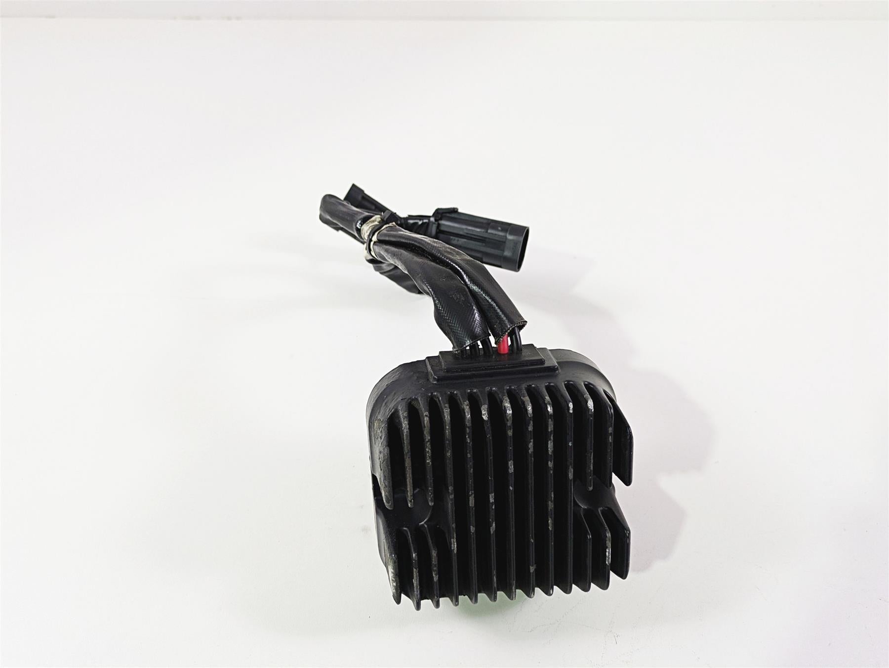 2016 Indian Chief Classic Rectifier Voltage Regulator 4014300 {{ shop.shopifyCountryName }} - Mototech271