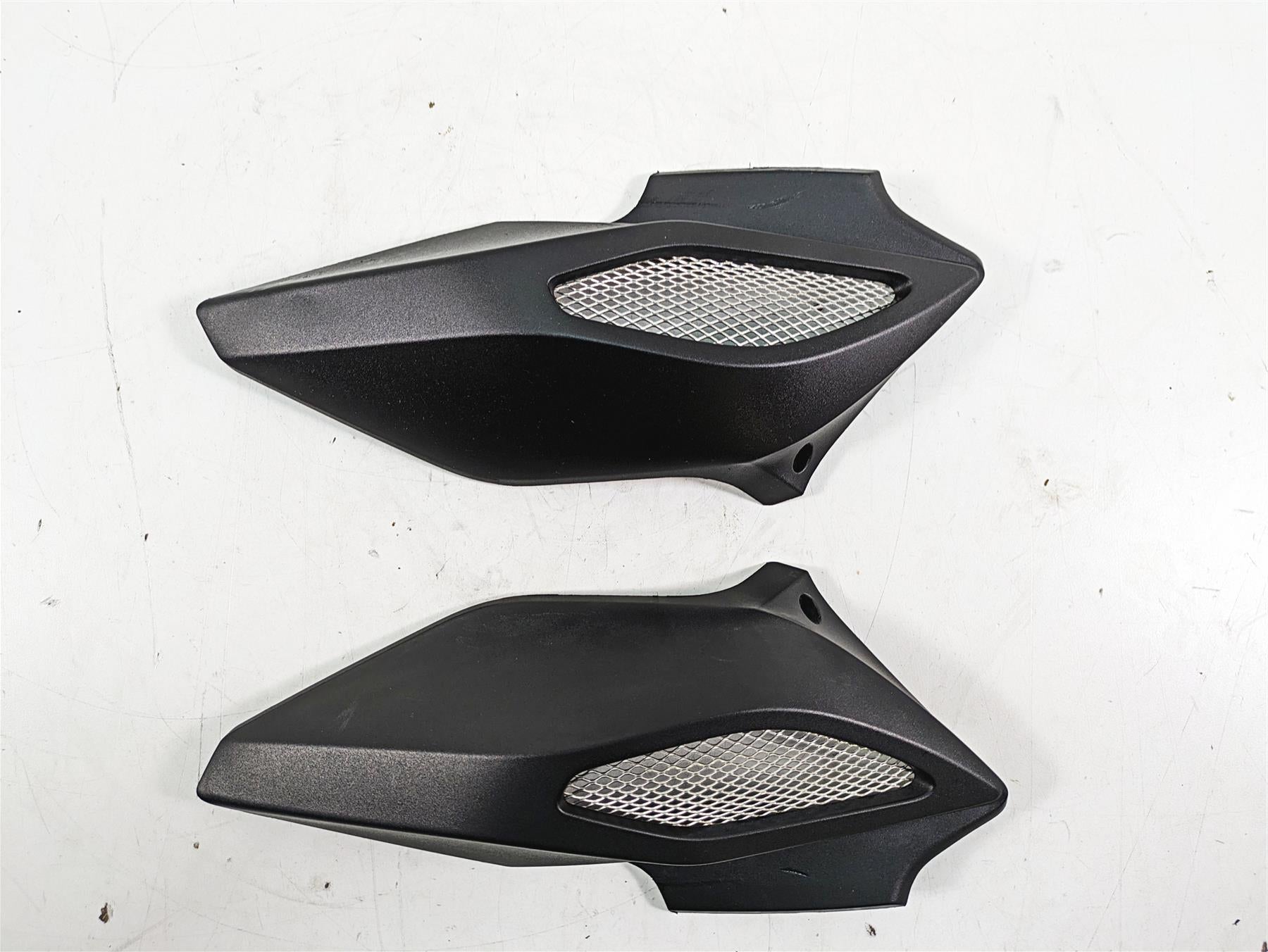2017 Mv Agusta Dragster 800 Front Air Intake Cover Fairing Scoop Set B6316 B637 {{ shop.shopifyCountryName }} - Mototech271