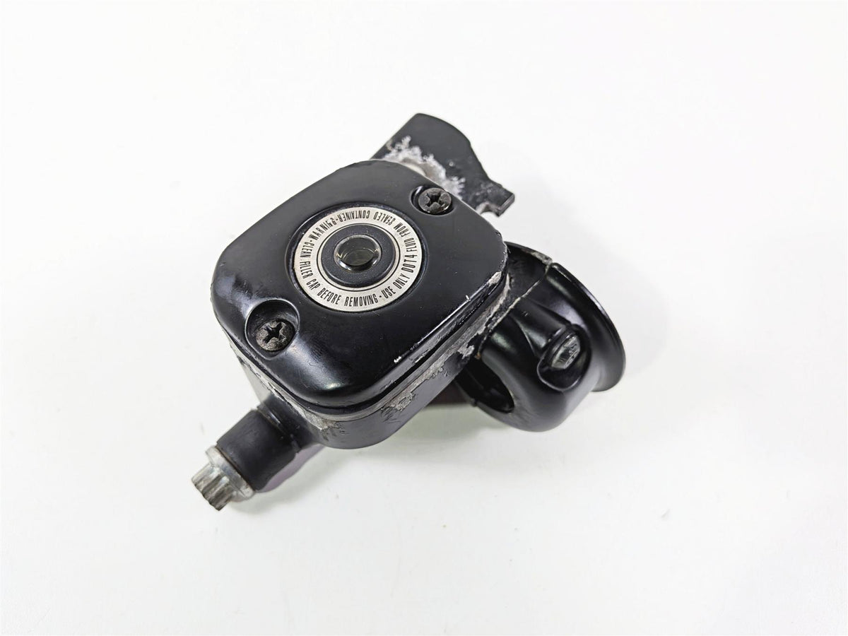 2006 Harley Davidson Dyna FXDBI Street Bob Front Brake Master Cylinder 45029-11D {{ shop.shopifyCountryName }} - Mototech271
