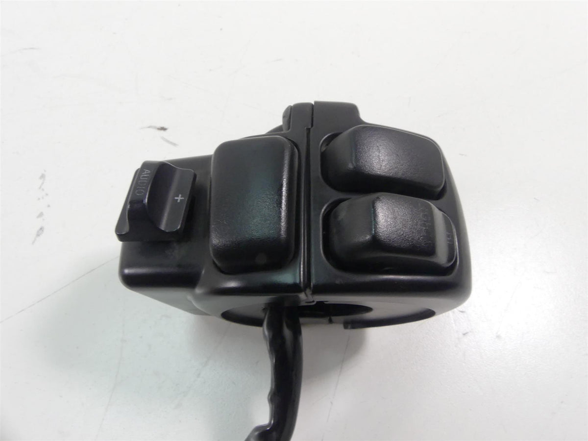 2011 Harley Touring FLTRX Road Glide Left Hand Audio Control Switch 71682-06A {{ shop.shopifyCountryName }} - Mototech271