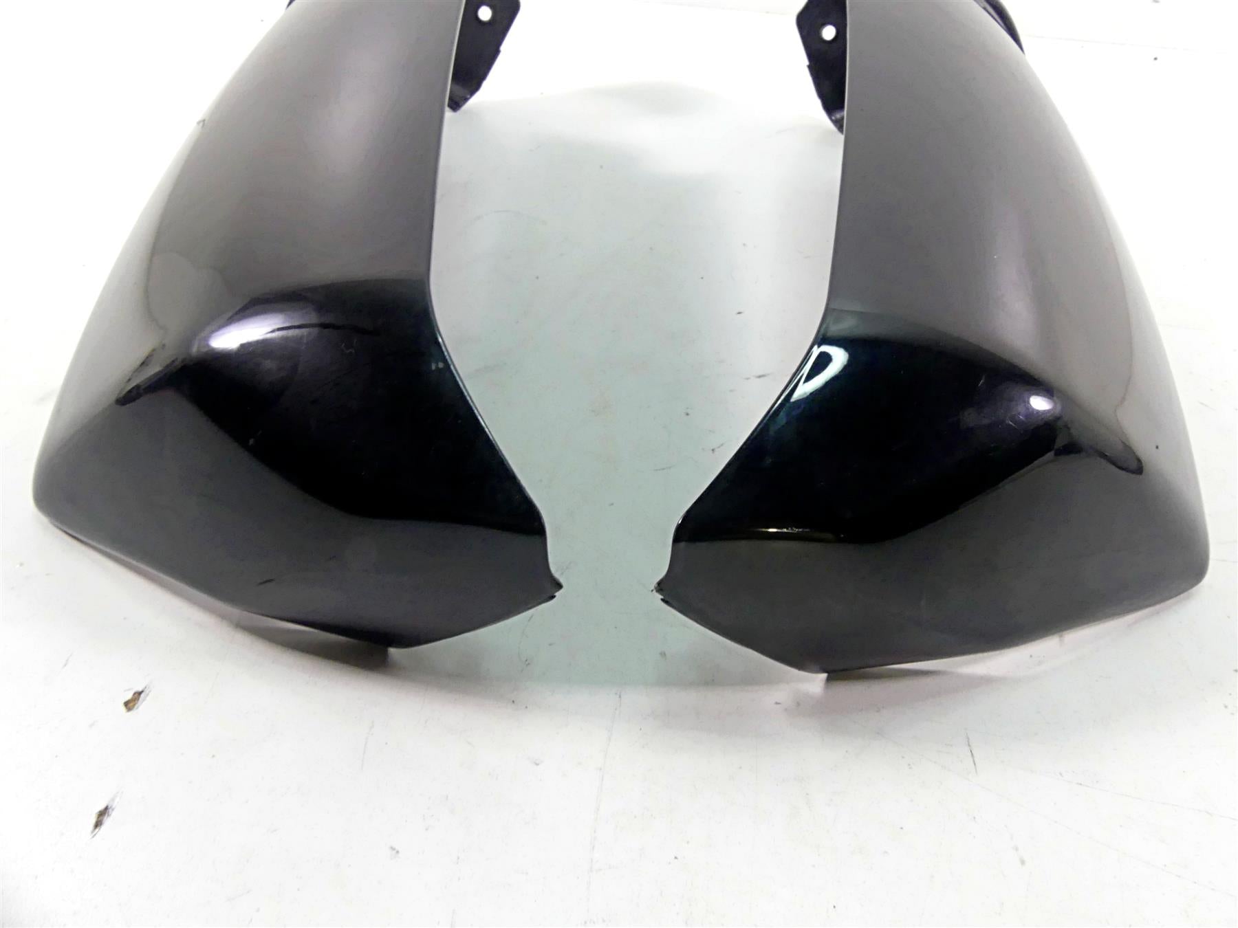 2015 Harley VRSCF Muscle V-Rod Radiator Side Cover Fairing Set 26836-09 26837-09 {{ shop.shopifyCountryName }} - Mototech271