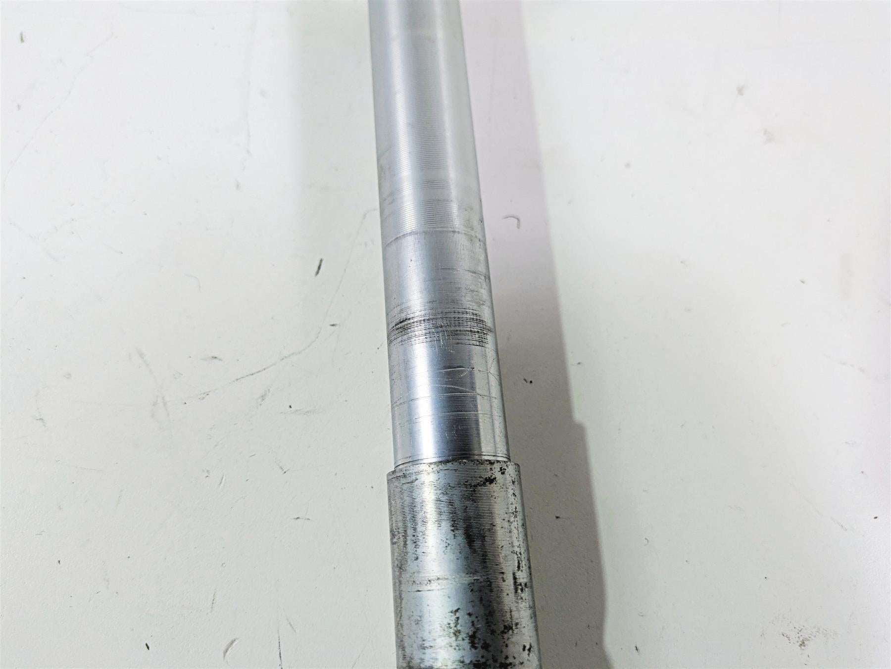 2015 Harley FXDF Dyna Fat Bob Front Axle Wheel Spindle 41547-07A {{ shop.shopifyCountryName }} - Mototech271