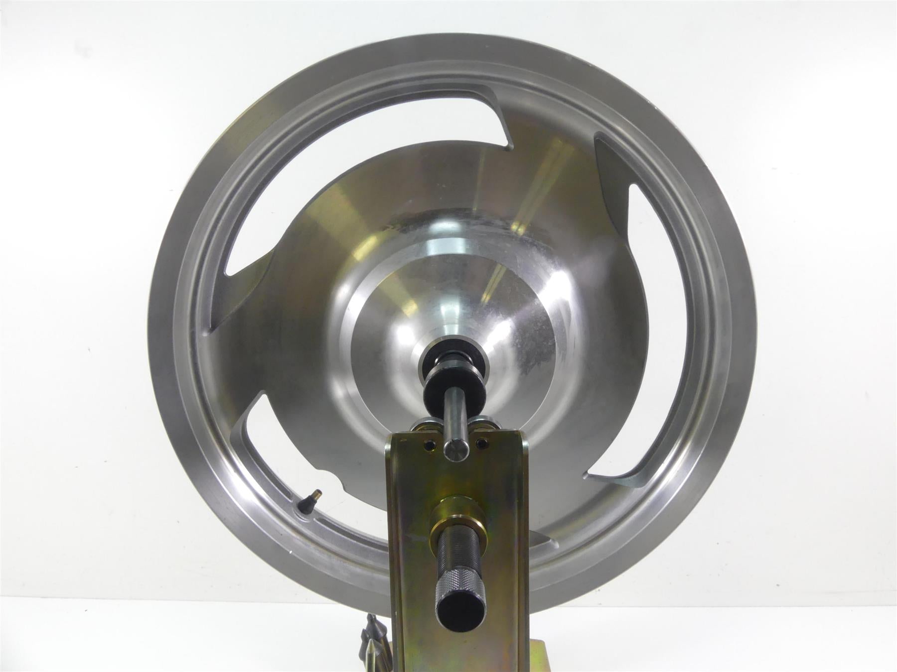 2007 Honda VT1100 C2 Shadow Straight 18x3 Front Wheel Rim & Rotor 44650-MCK-A03 {{ shop.shopifyCountryName }} - Mototech271