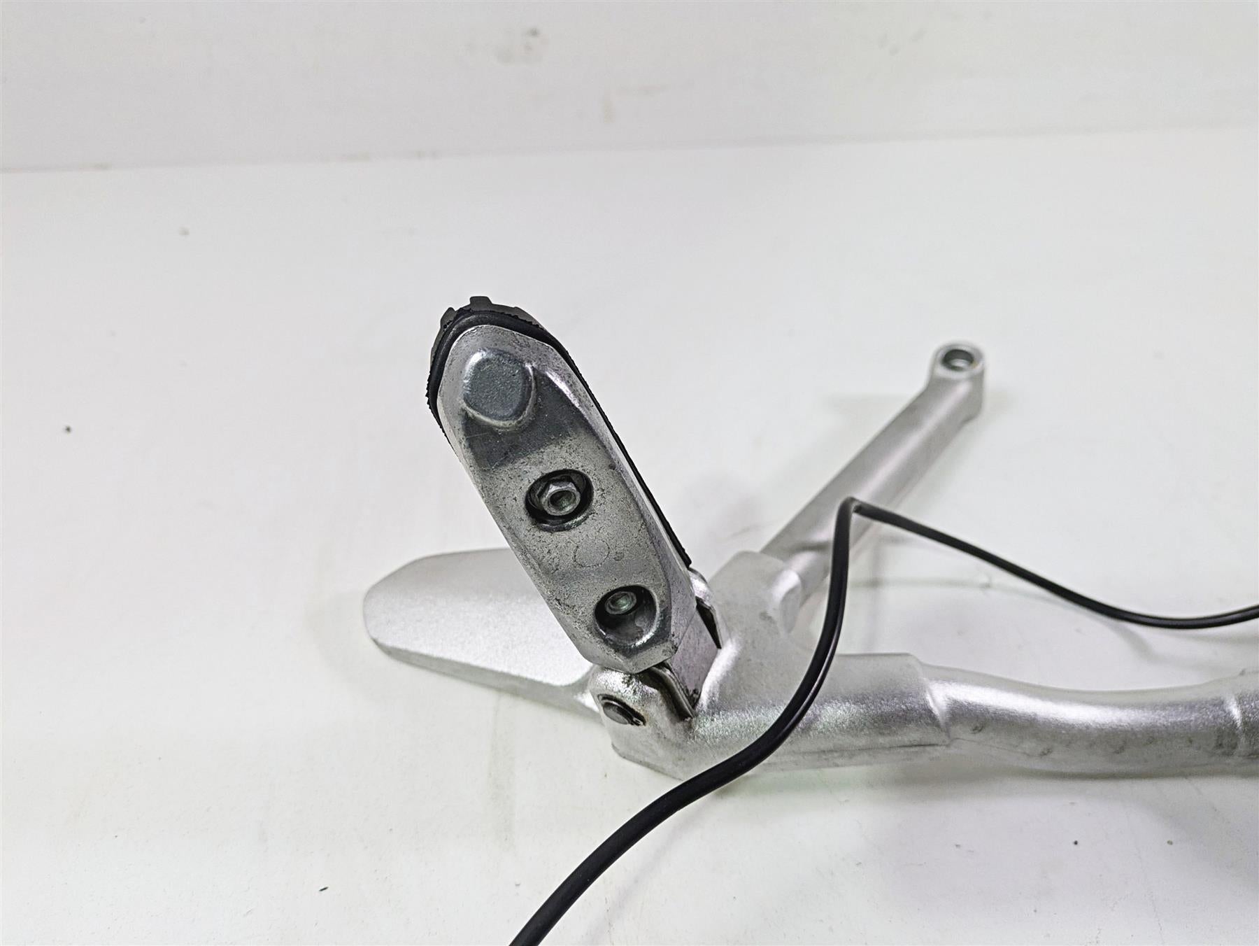 2016 Moto Guzzi Stelvio 1200 8V NTX Right Footpeg Mount & Brake Pedal 886987 {{ shop.shopifyCountryName }} - Mototech271