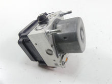 Load image into Gallery viewer, 2012 BMW S1000RR K46 Abs Brake Pump Unit Pressure Module 8528646 34518526896 | Mototech271
