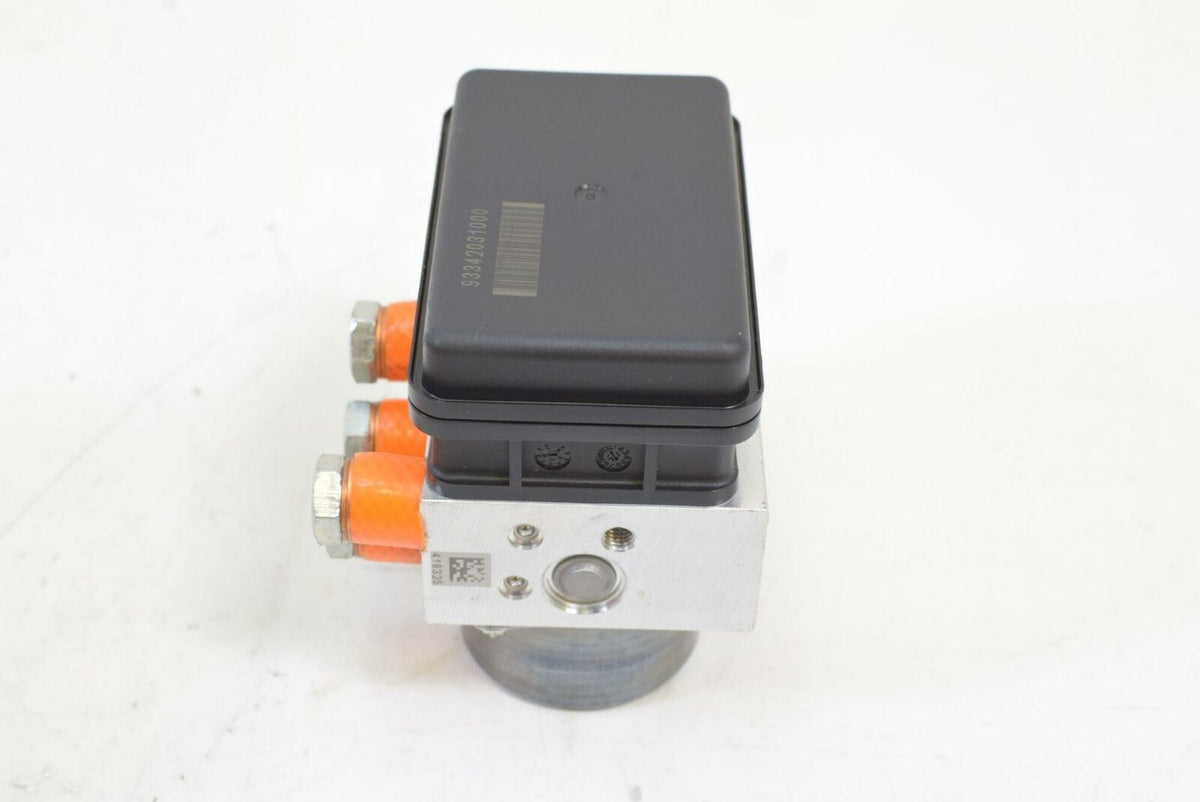2017 KTM Duke 390 Abs Brake Module Pump 93342031000 {{ shop.shopifyCountryName }} - Mototech271
