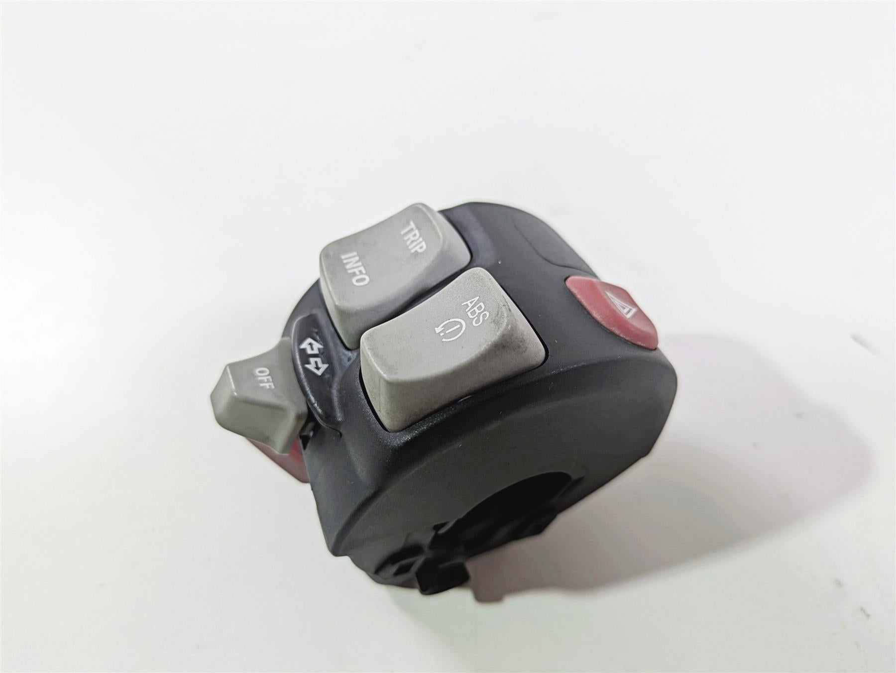 2018 BMW R nineT Urban GS K33 Left Hand Abs Asc Control Switch 61318549997 {{ shop.shopifyCountryName }} - Mototech271