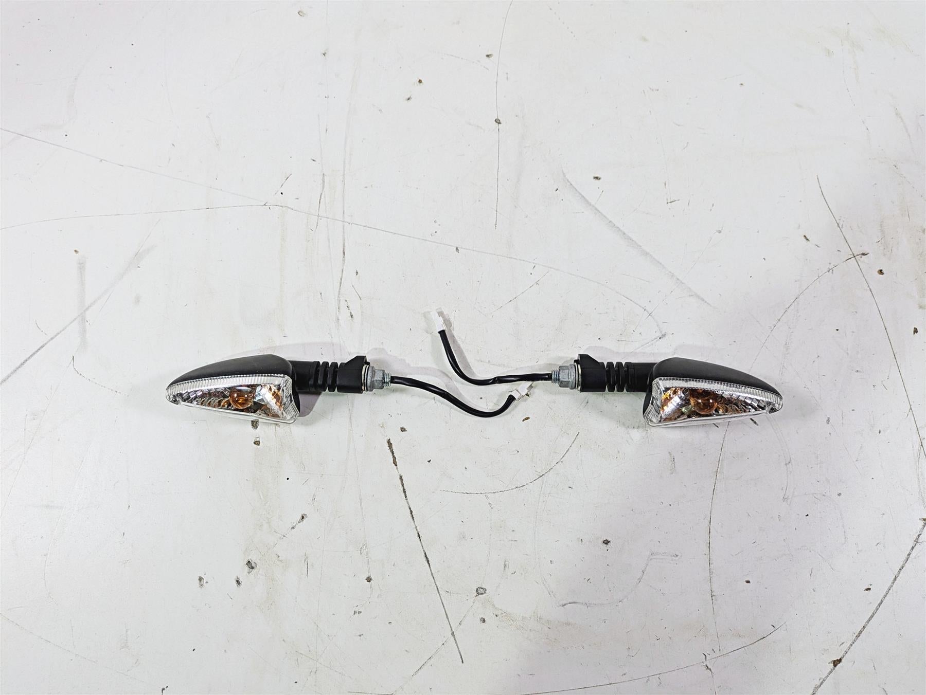 2022 KTM 1290 Super Adventure S Rear Blinker Turn Signal Set 78114025000 {{ shop.shopifyCountryName }} - Mototech271