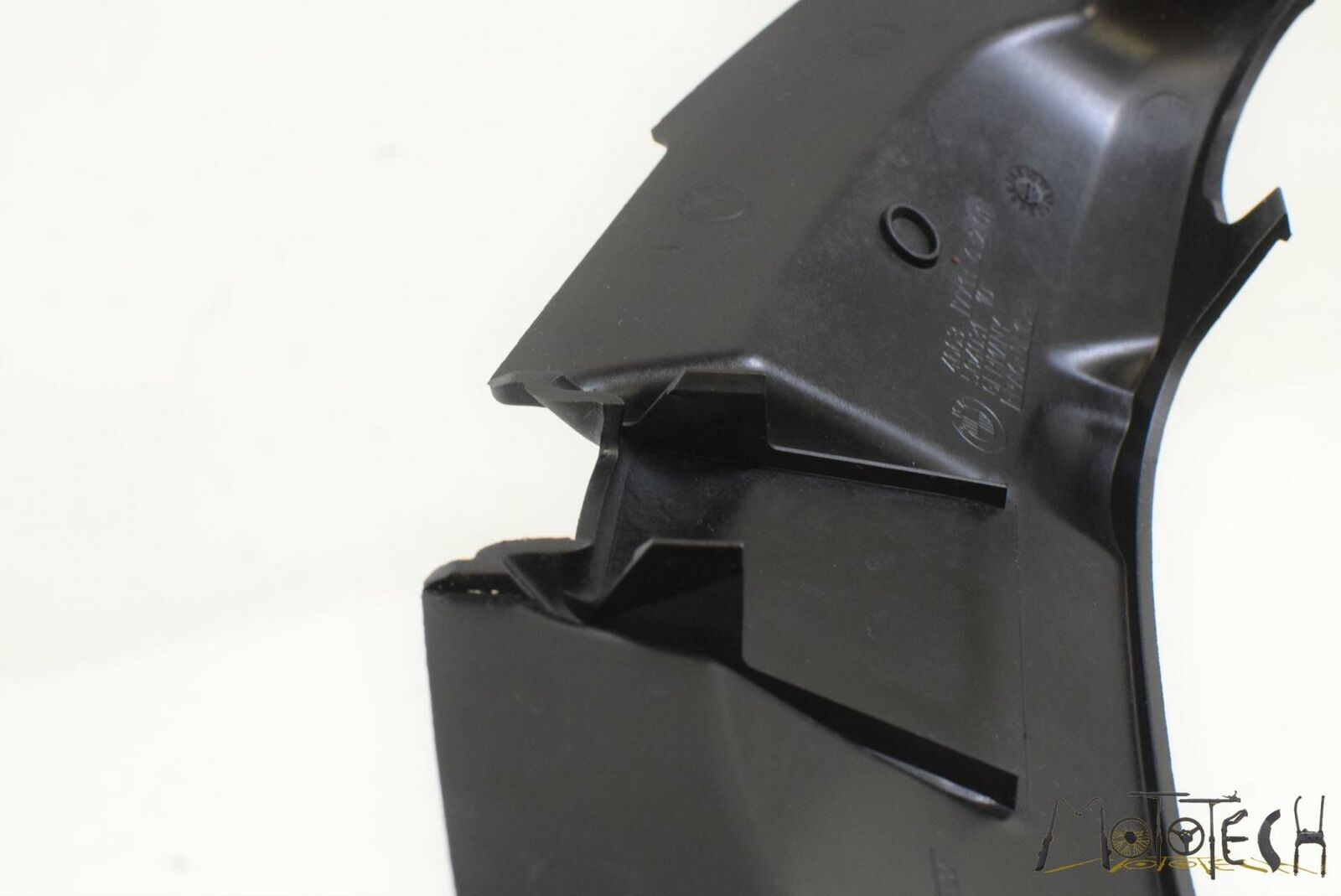 2009 BMW K1300 K1300S K40 Gauge Gauges Dash Cover Fairing Cowl 4663771363201 {{ shop.shopifyCountryName }} - Mototech271