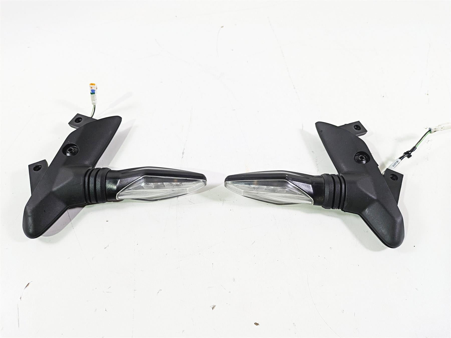 2023 Ducati Monster 937 SP Front Blinker Turn Signal Set 53010464B | Mototech271