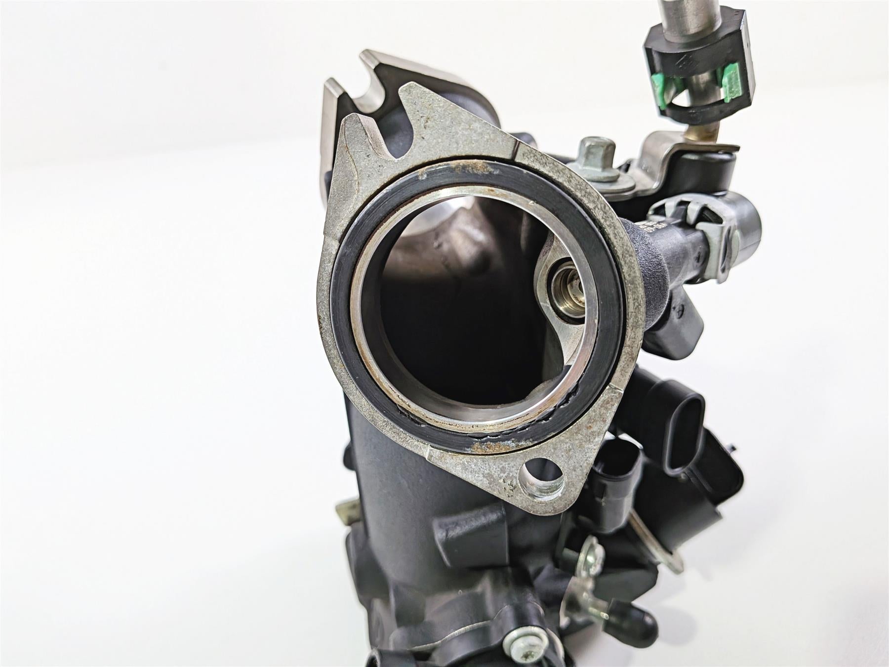 2009 Harley FXCWC Softail Rocker Throttle Body Fuel Injection 27708-06 27618-06 {{ shop.shopifyCountryName }} - Mototech271