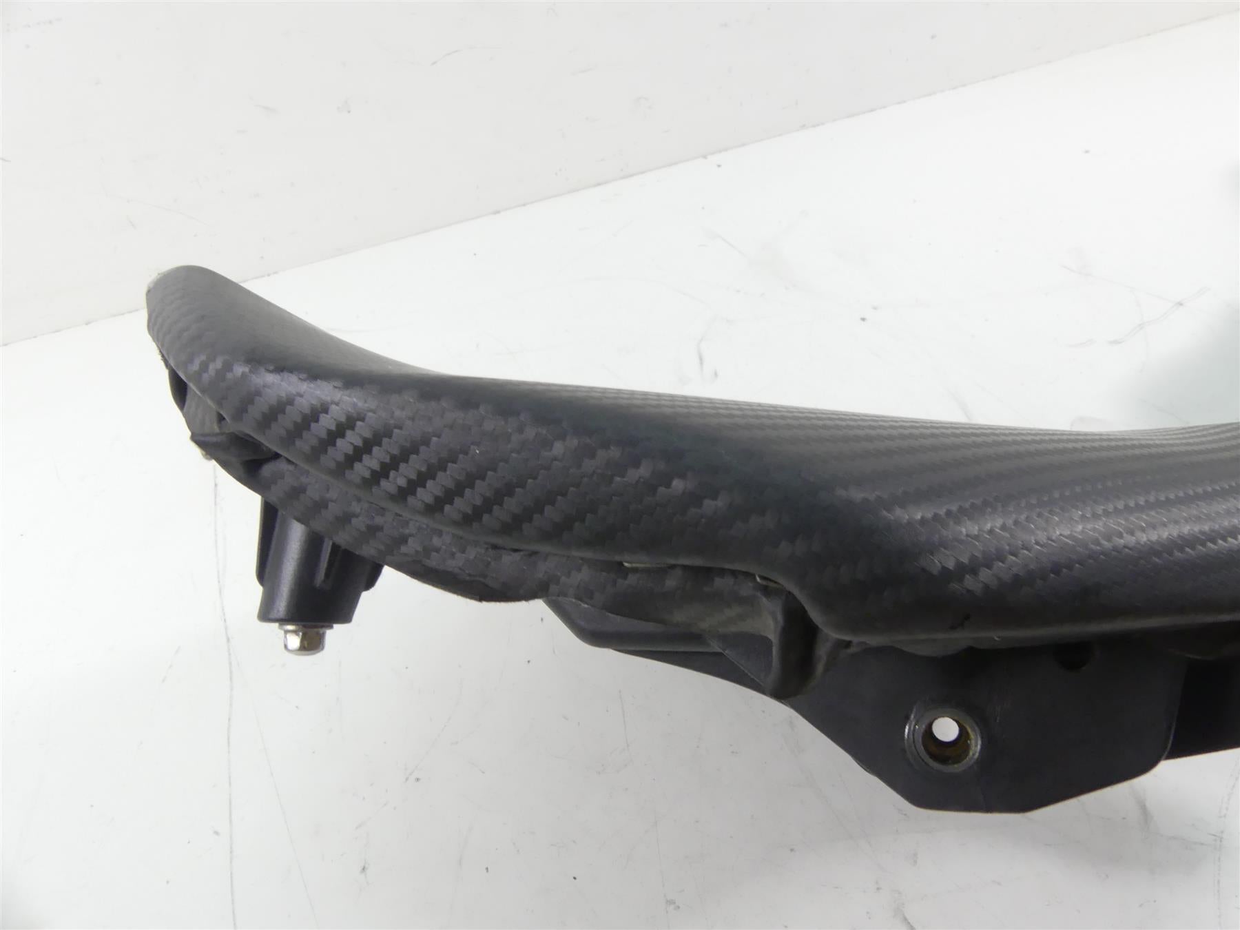 2006 Ducati 999 Biposto Front Rider Driver Saddle Seat - Read 59510531A {{ shop.shopifyCountryName }} - Mototech271